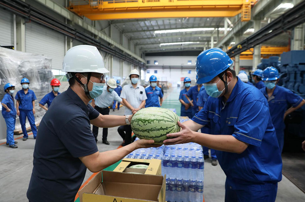 三合一送料机厂家送清凉