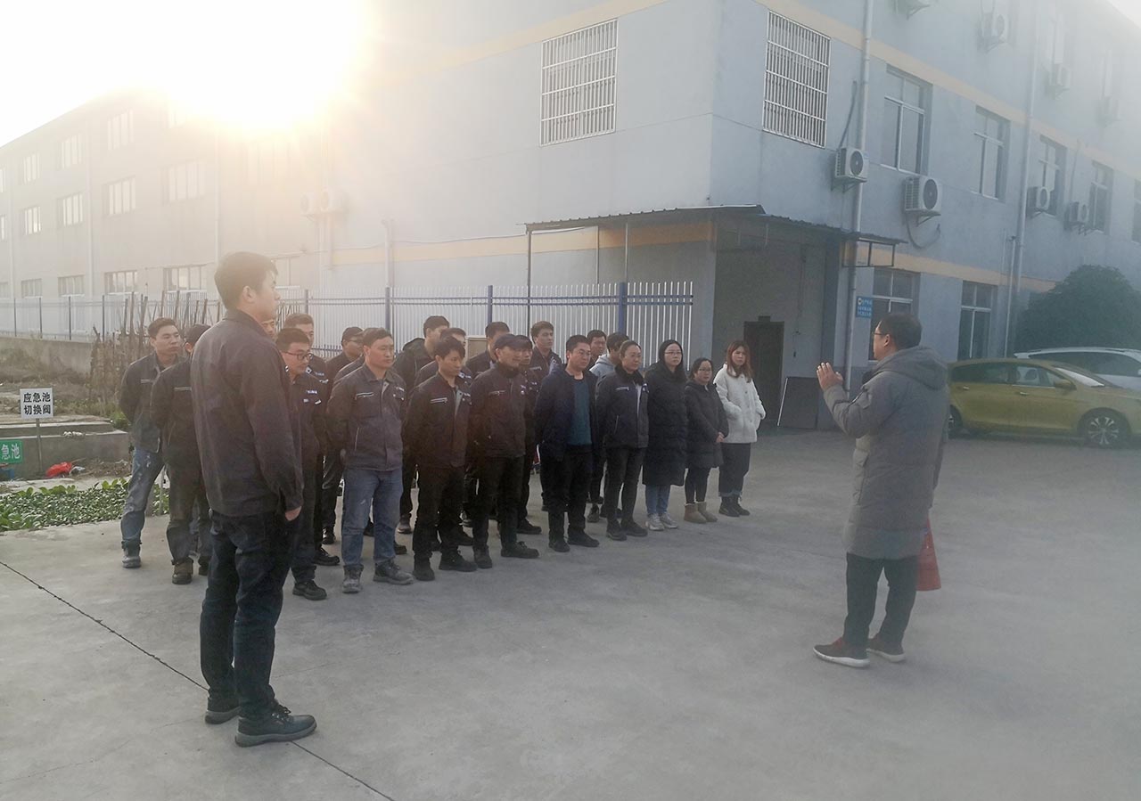 江苏送料机厂消防演练 江苏送料机厂消防演练